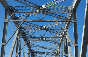 Maintenance des structures en acier : conseils et bonnes pratiques pour prolonger leur durée de vie