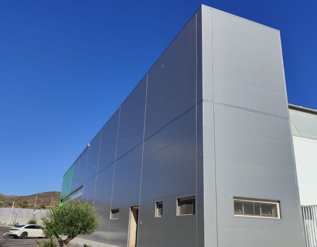 Fachada metálica – Ramonete